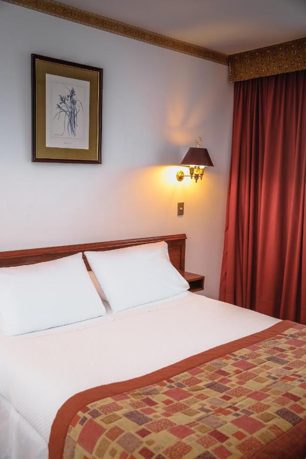 Hotel Los Navegantes プンタアレナス エクステリア 写真
