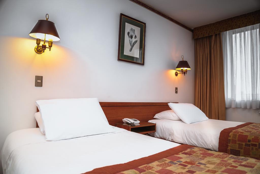 Hotel Los Navegantes プンタアレナス エクステリア 写真