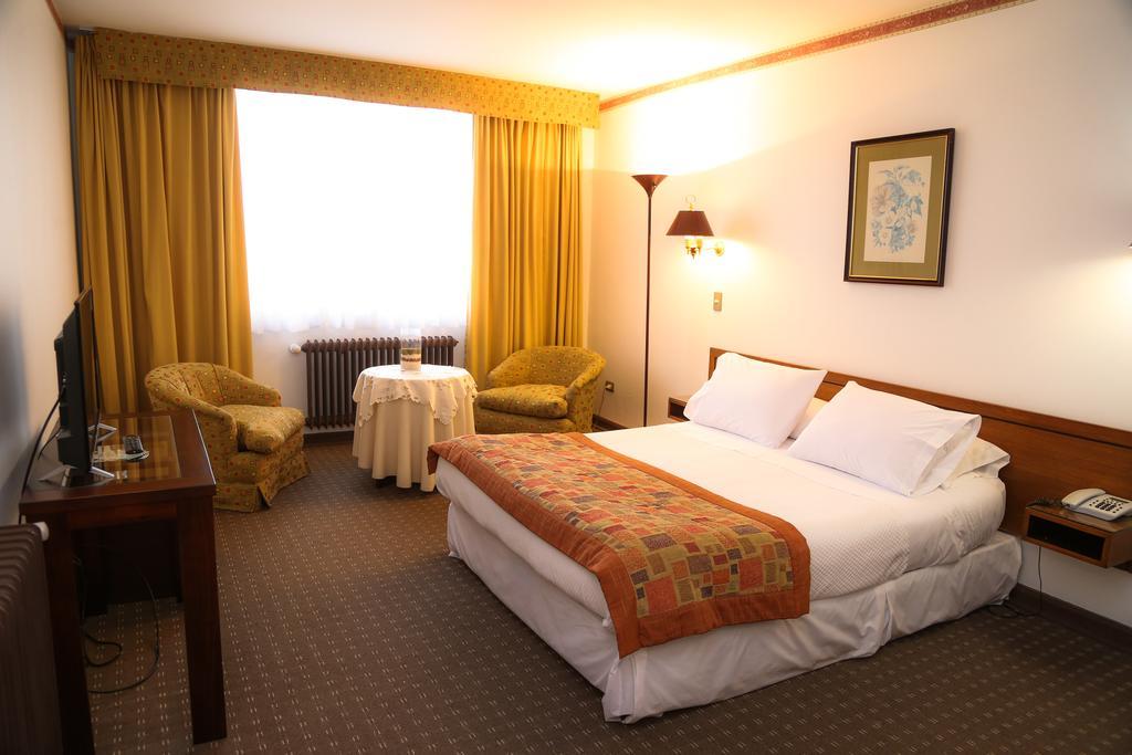 Hotel Los Navegantes プンタアレナス エクステリア 写真